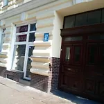 Hostel Tulip - Pokoj 6 Ze Wspolna Lazienka I Kuchnia
